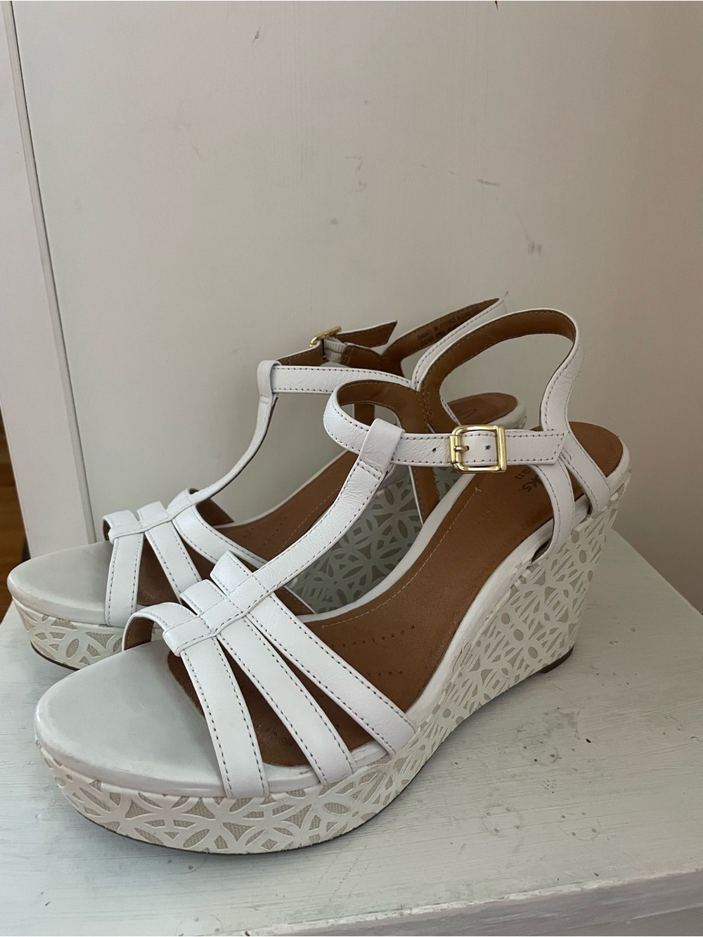 Clarks White T-Strap Patterned Wedge Sandals